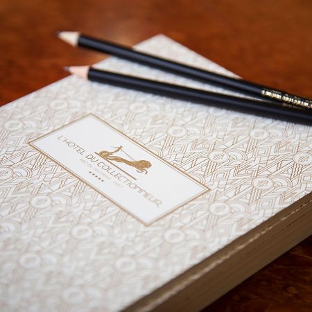 L'Hotel Du Collectionneur Paris Eksteriør billede The 2018 edition of the Oxford English Dictionary