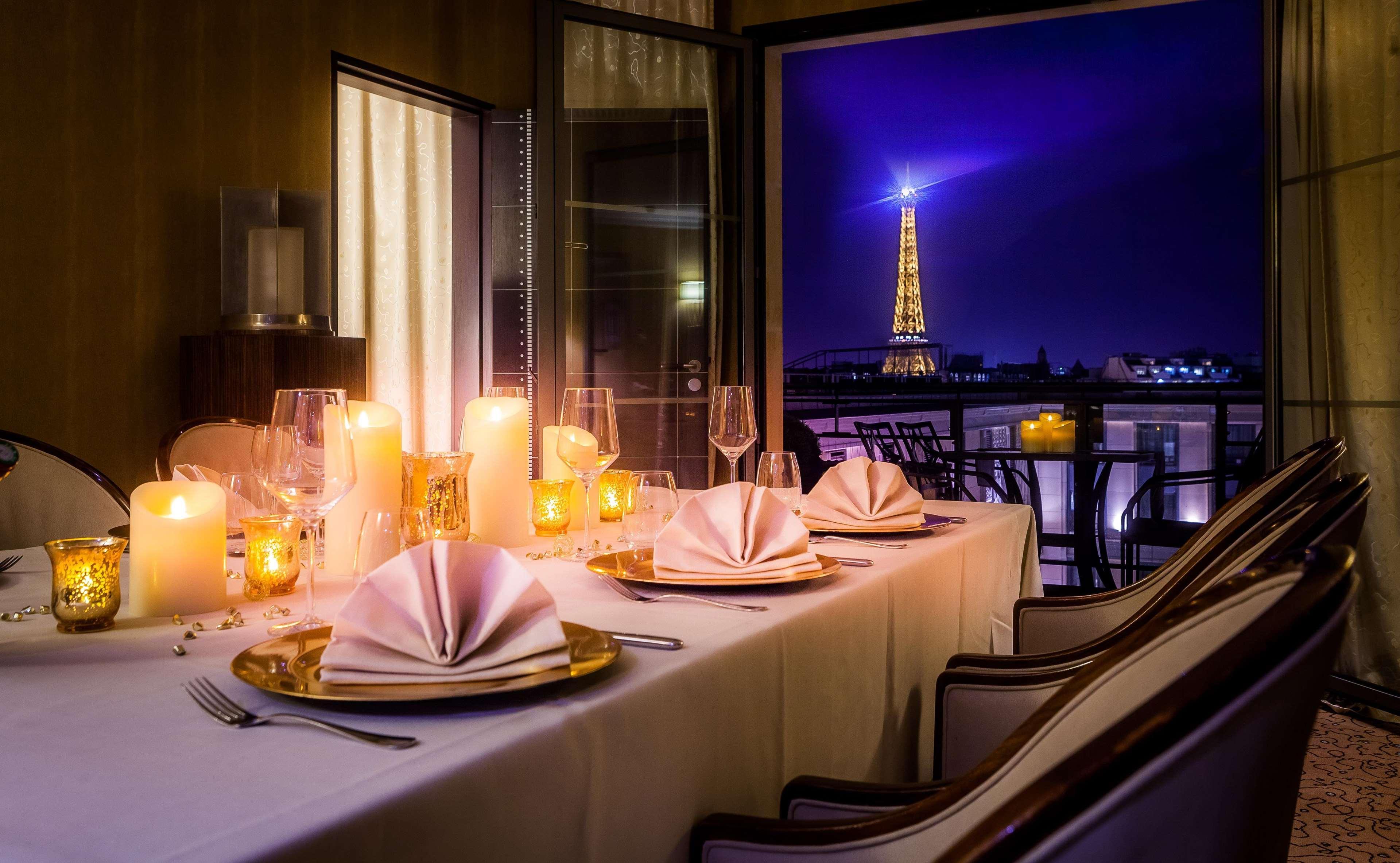 L'Hotel Du Collectionneur Paris Eksteriør billede The restaurant